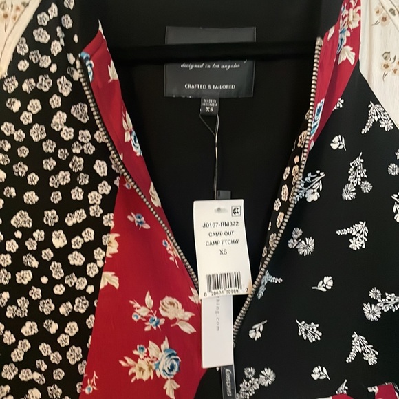 Floral Jacket - Picture 3 of 3